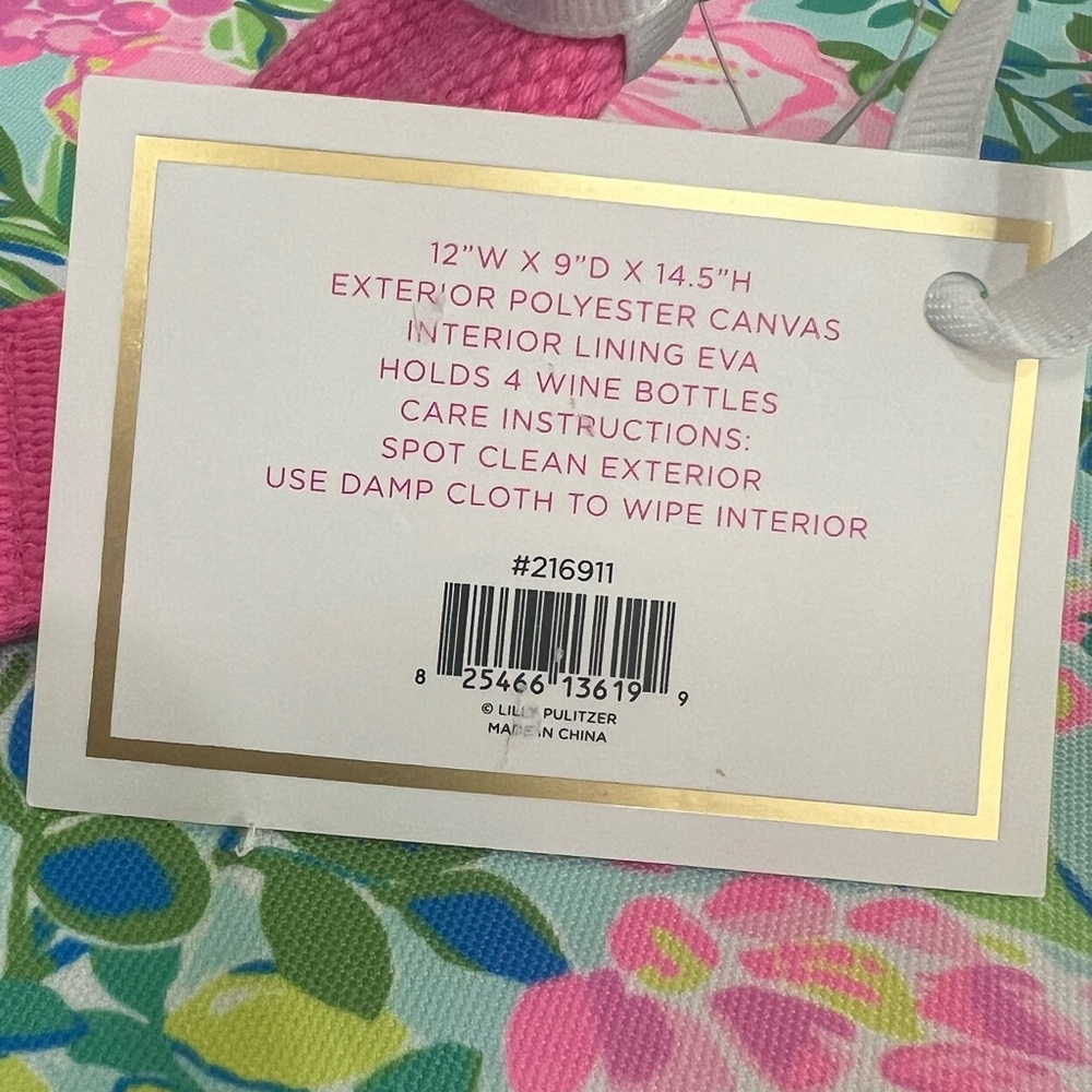 LILY PULITZER Pink and Blue cooler Vibrant Design - Picture 13 of 13
